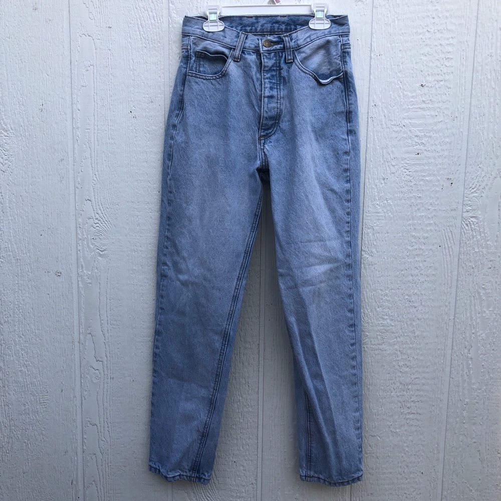 🧵light washed john galt/brandy melville jeans🧵